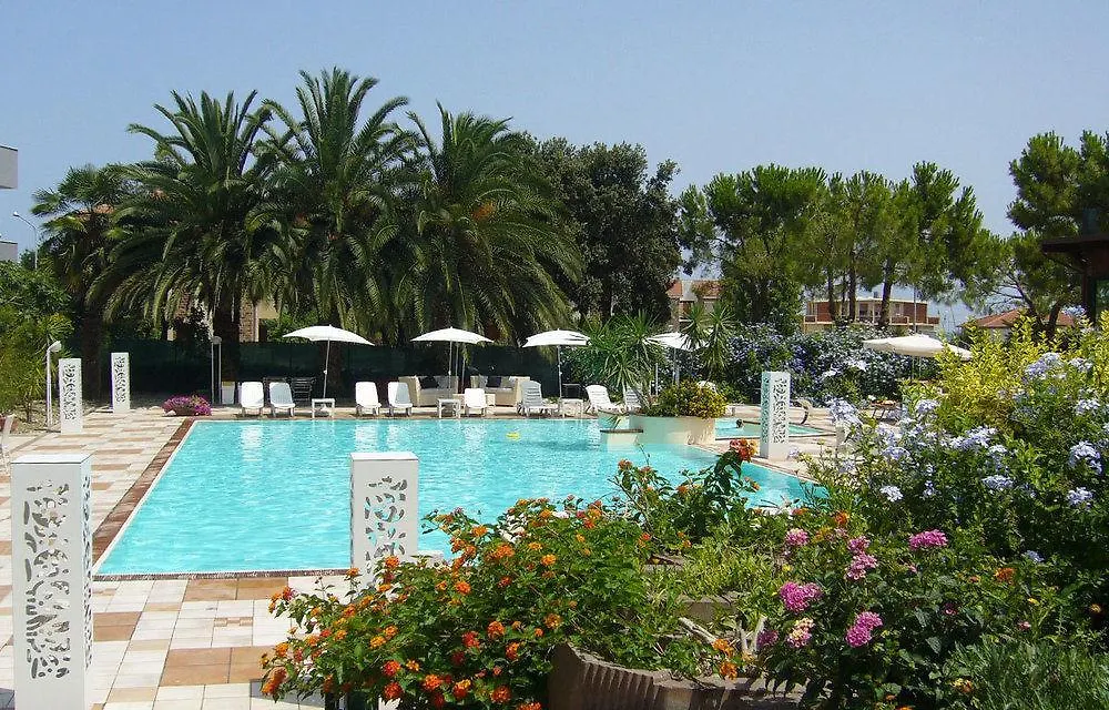 Eden Park 3*, Marina di Montemarciano Italy
