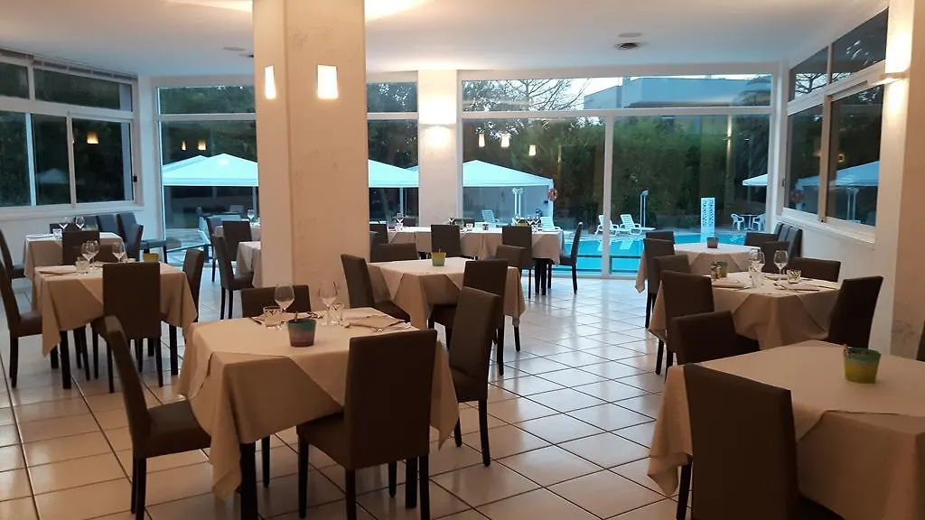Hotel Eden Park Marina di Montemarciano Italien